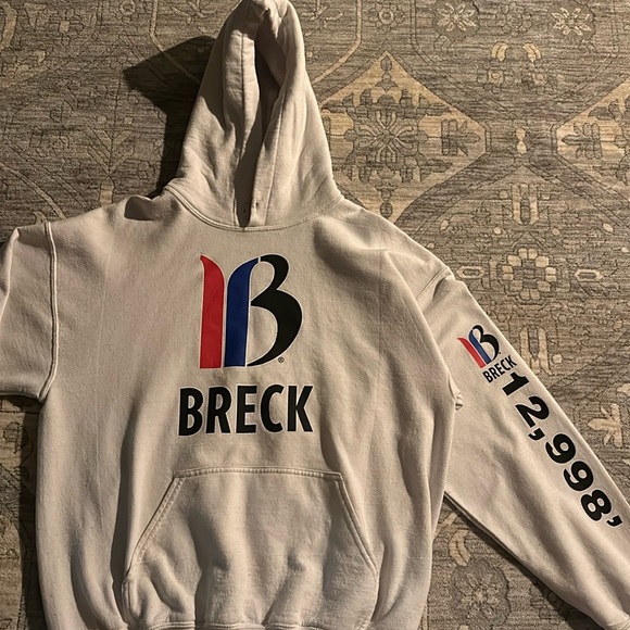 White Gildan hoodie size large - Picture 1 of 1